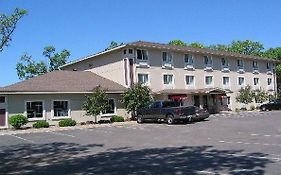 Budget Host Inn And Suites North Branch Mn